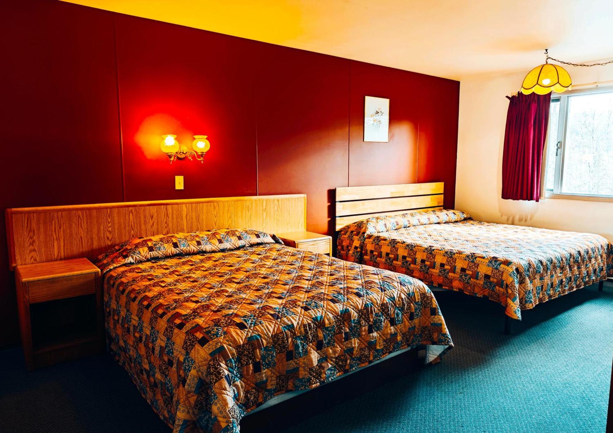 Cozy Corner Motel&Restaurant Haines Junction Exterior foto